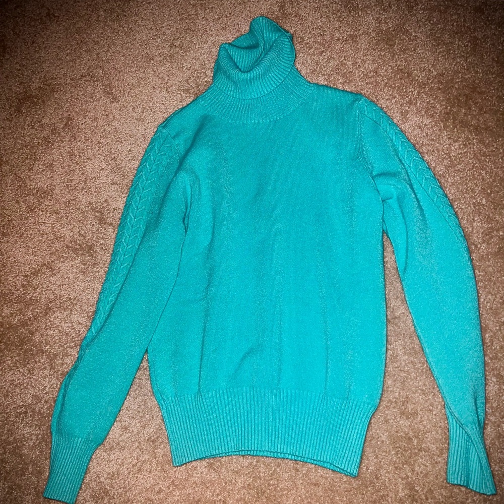 &Merci Women’s Turtleneck